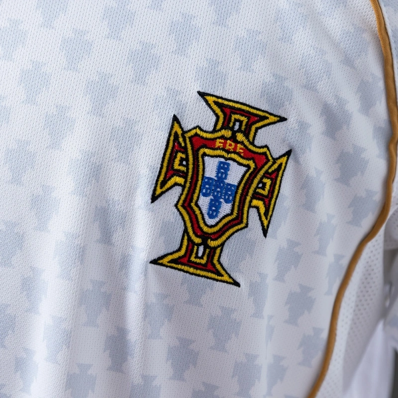 2004 Portugal Away Jersey