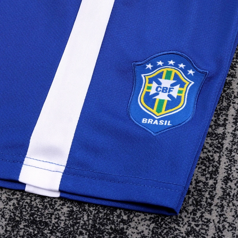 2006 Brazil Home Kids Kit