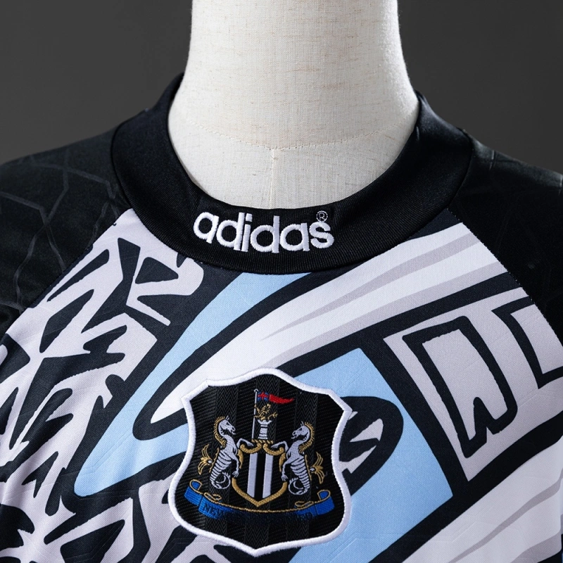 1995/96 Newcastle United Goalkeeper Long Sleeve Jersey