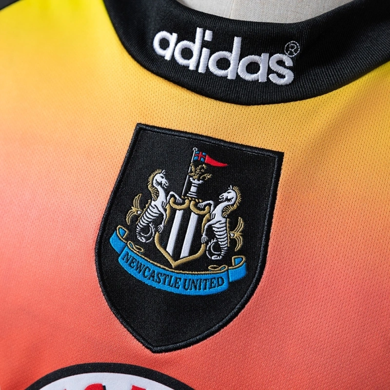 1996/97 Newcastle United Goalkeeper Long Sleeve Jersey