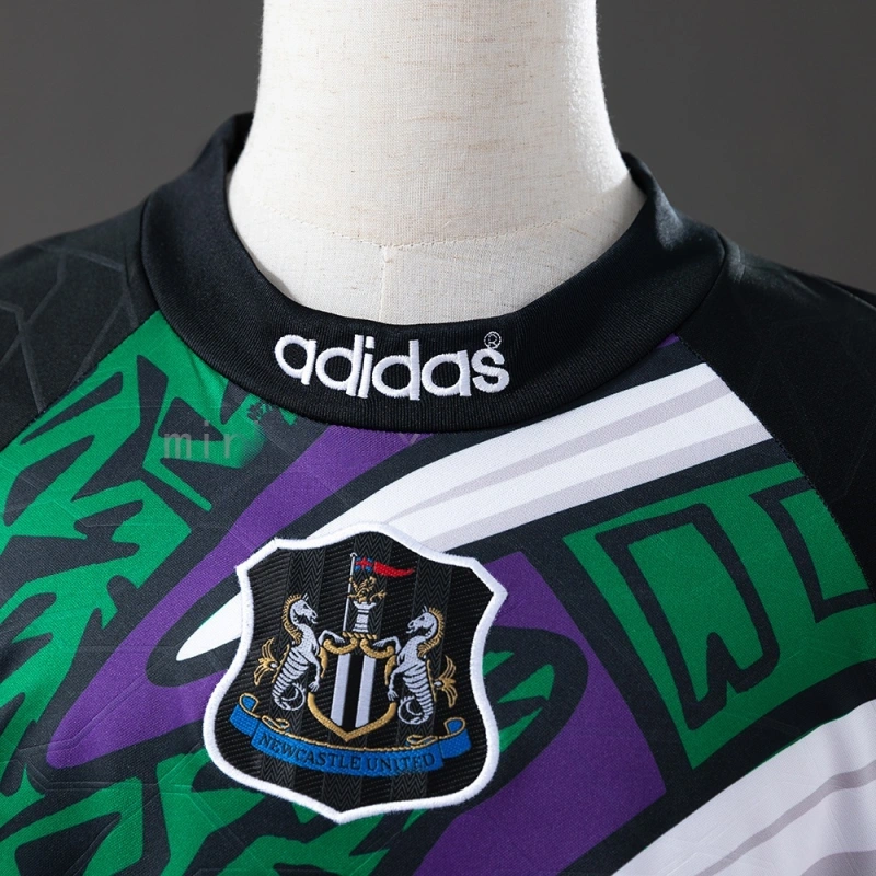 1995/96 Newcastle United Goalkeeper Long Sleeve Jersey