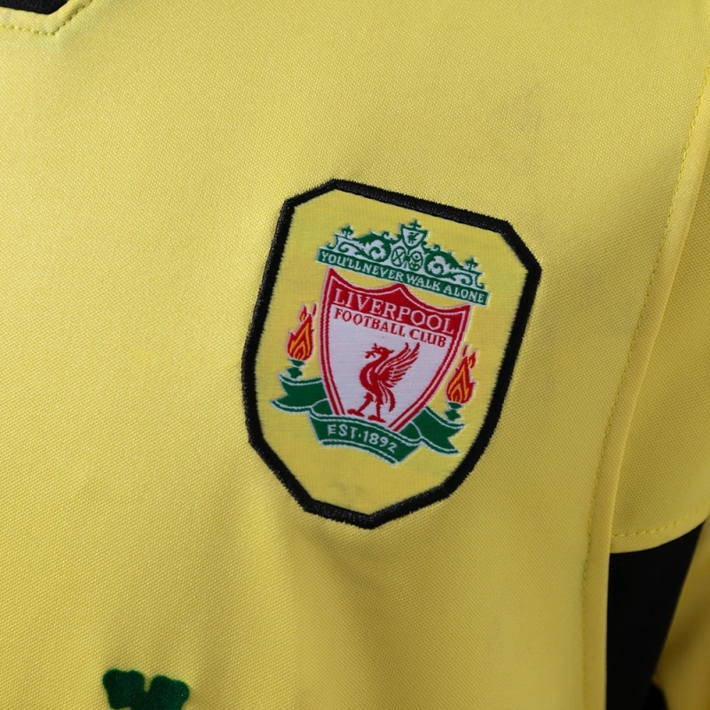 2004/05 Liverpool Away Jersey
