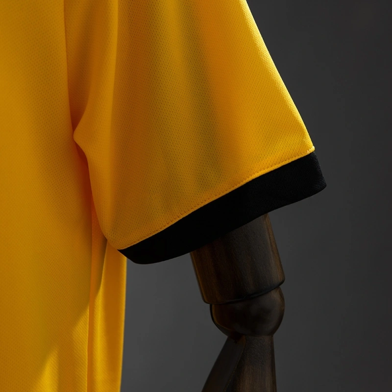 2018/19 Wolves Home Jersey