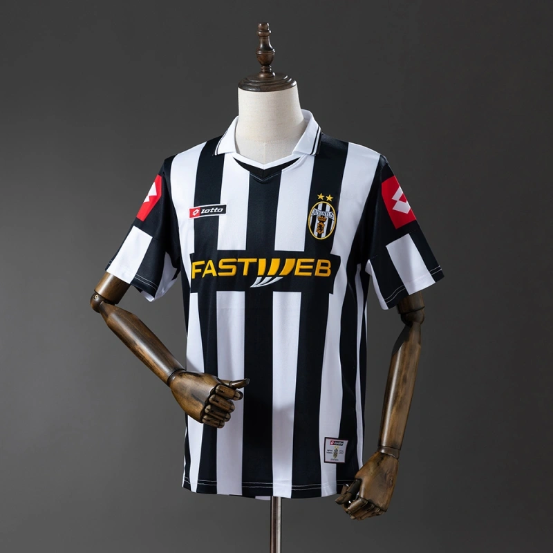 2001/02 Juventus Home Jersey