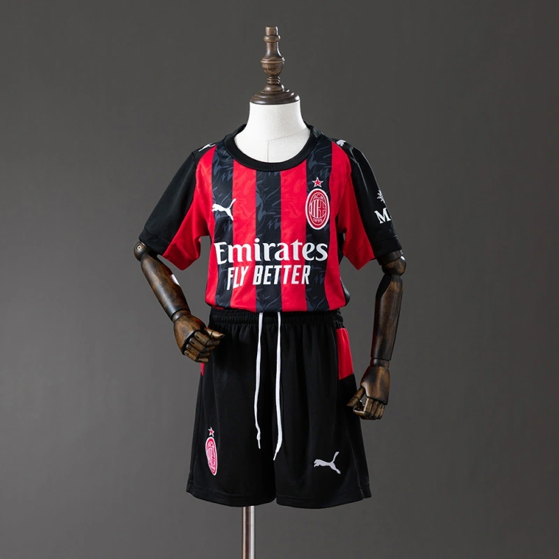 2025/26 Ac Milan Home Men And Kids Kit