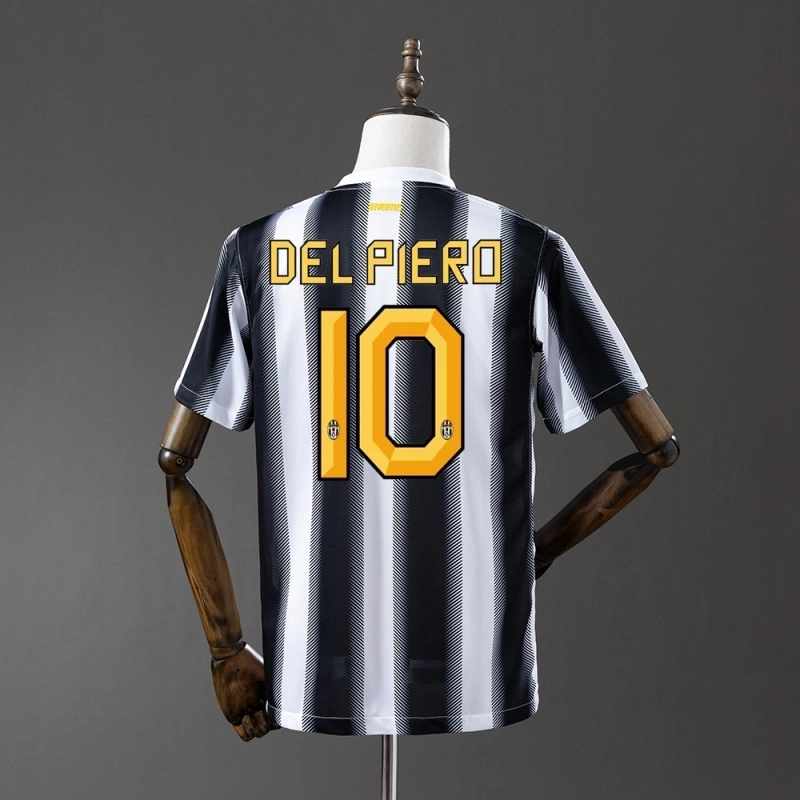 2010/11 Juventus Home Jersey