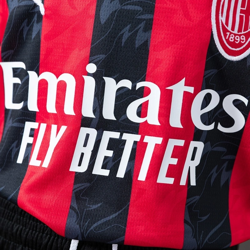 2025/26 Ac Milan Home Men And Kids Kit