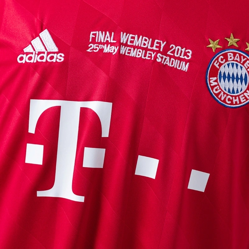 2013/14 Bayern München Home Jersey
