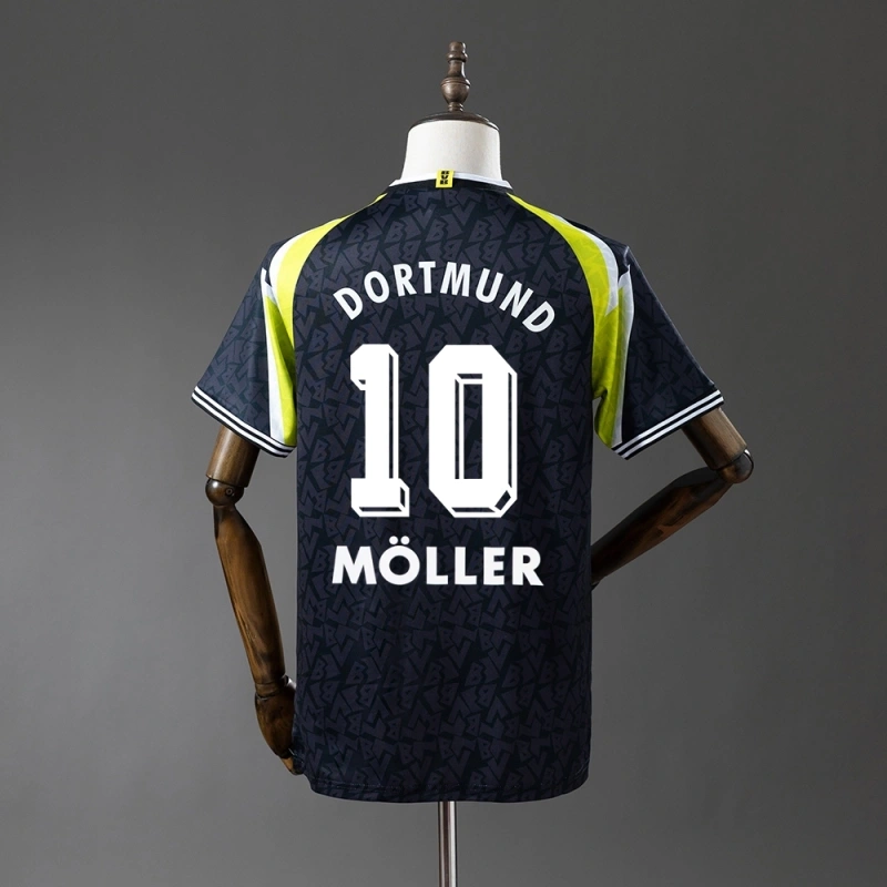 1995/96 Borussia Dortmund Away Jersey