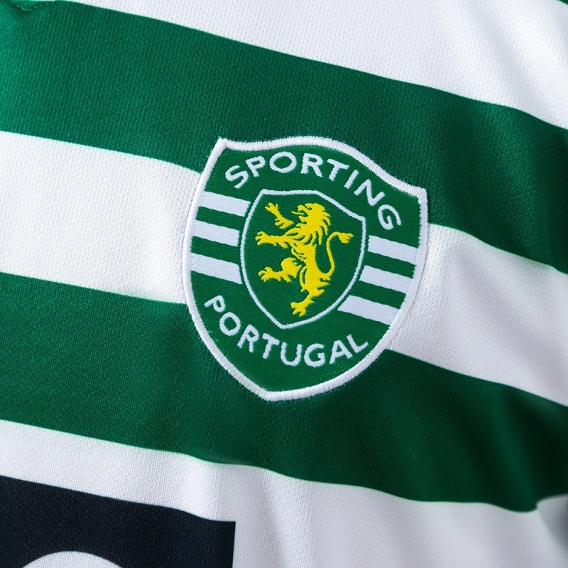 2003/04 Sporting Lisbon Home Jersey
