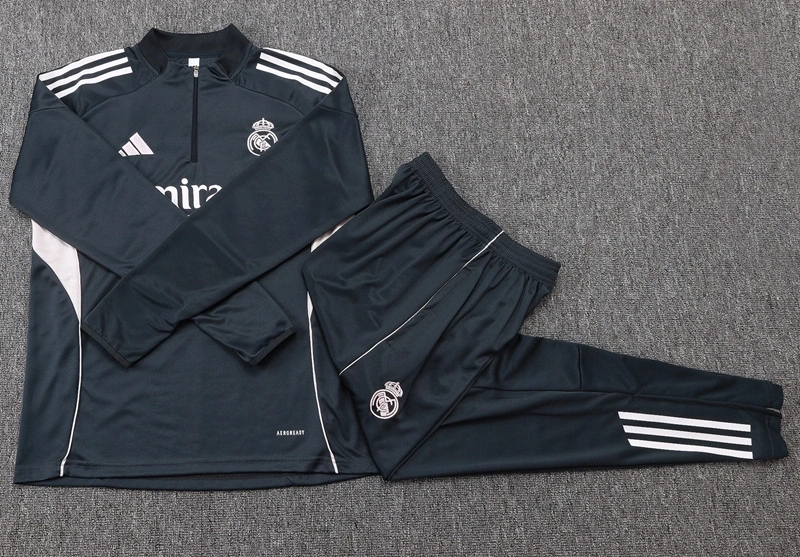 2025/26 Real Madrid Tracksuits Training Suit