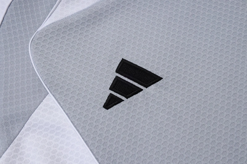 2025/26 Real Madrid Training Shirt Kit