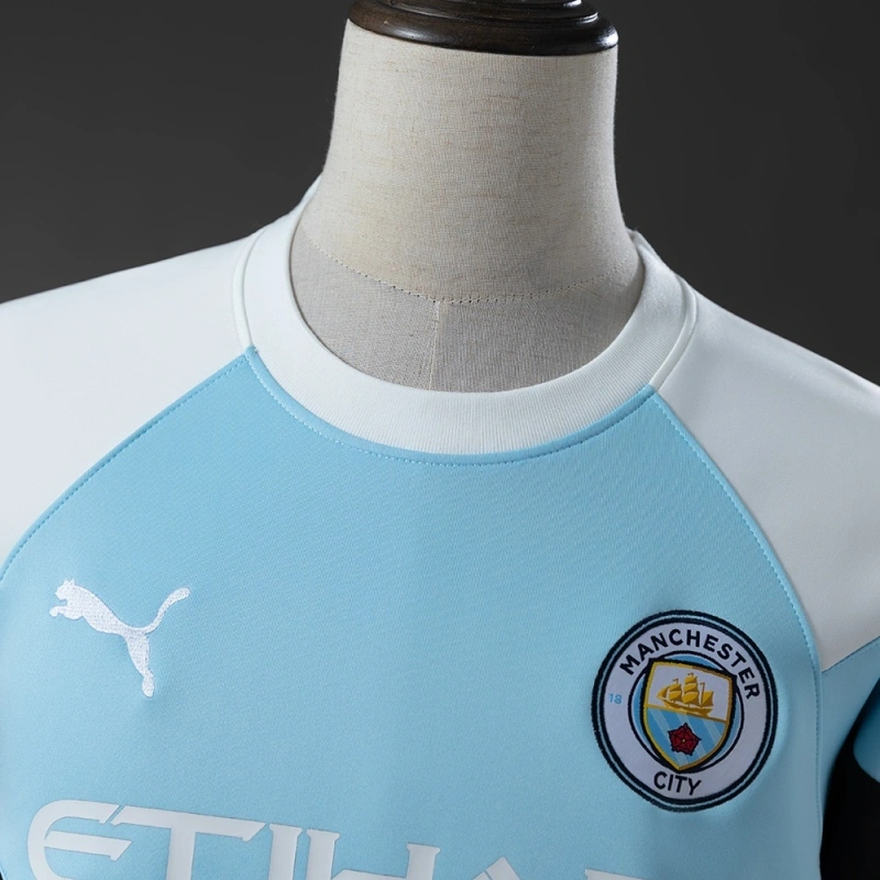 2025/26 Manchester City Long-Sleeved Sweatshirt