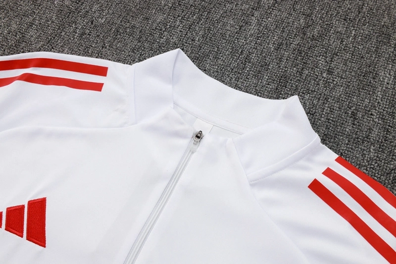 2025/26 Bayern Munich Tracksuits Training Suit