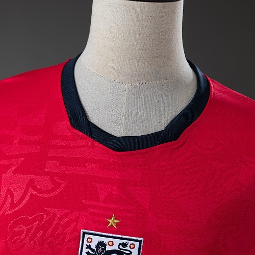 England's away long-sleeved sports uniform for the 2026 World Cup