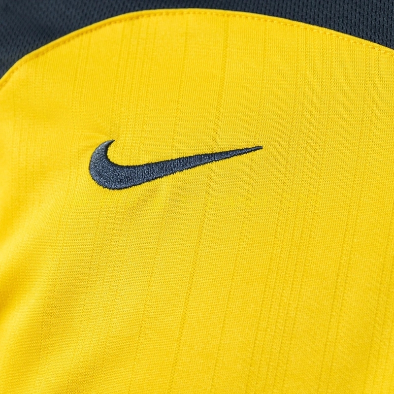 2005-06 ARSENAL AWAY