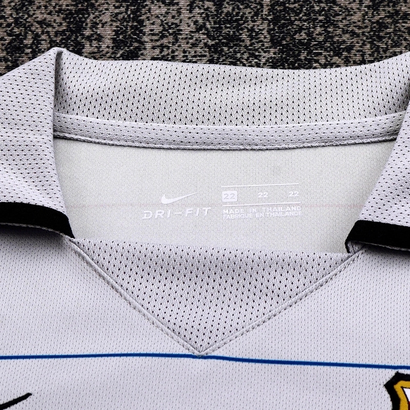 2003-04 BARCELONA AWAY KIDS KIT