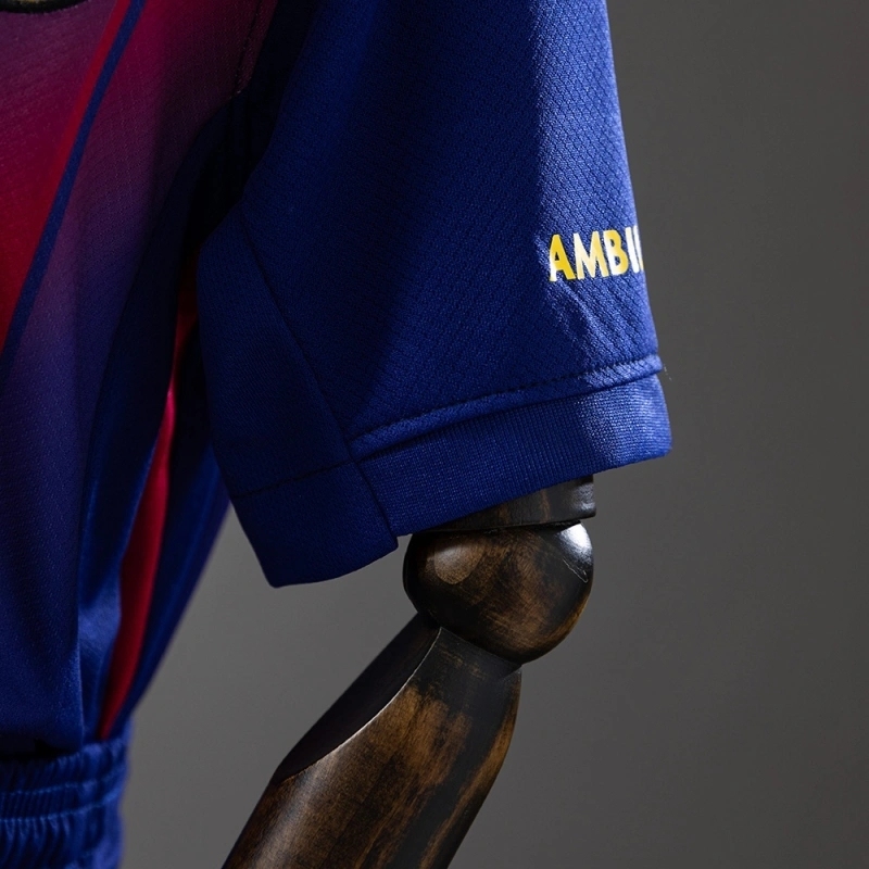 2025-26 BARCELONA HOME MEN AND KIDS KIT