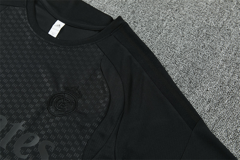 2026 27 Real Madrid black Short Sleeve Football Tracksuit Adults and Kids