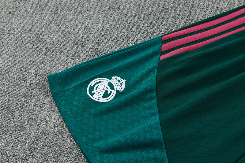 2026 27 Real Madrid Dark green paired with rose red Short Sleeve Football Tracksuit Adults and Kids
