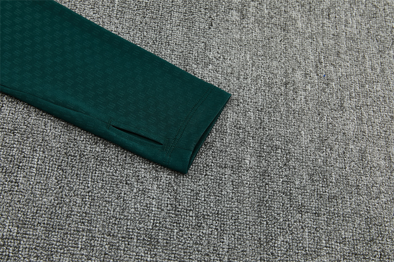 2026 27 Real Madrid White paired with green suit set adults and kids(Player version)