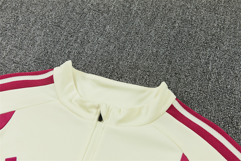 2026 27 Real Madrid Beige Tracksuit set adults and kids