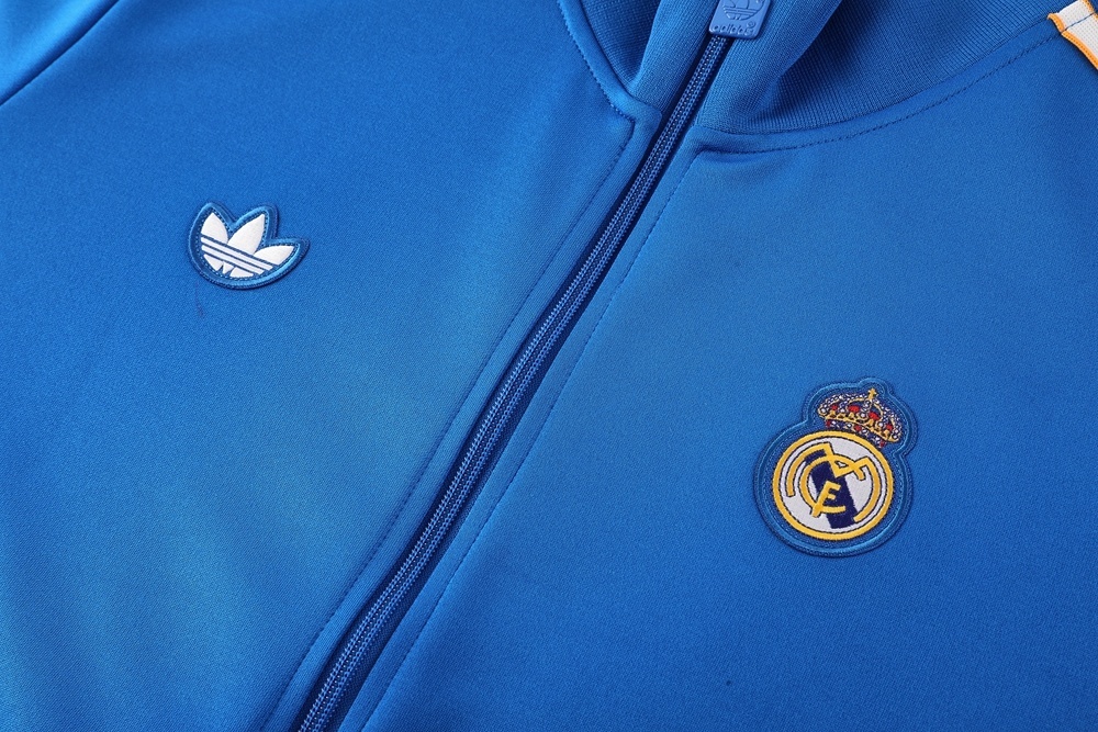 25 26 Real Madrid blue jacket Tracksuit set adults