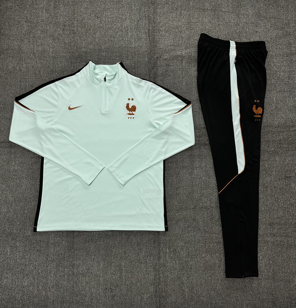 2026 27 France Light Green Football Tracksuit for Adults and Kids