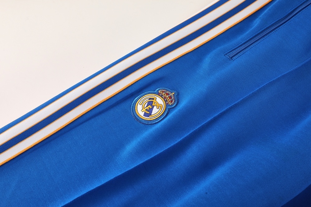 25 26 Real Madrid blue jacket Tracksuit set adults