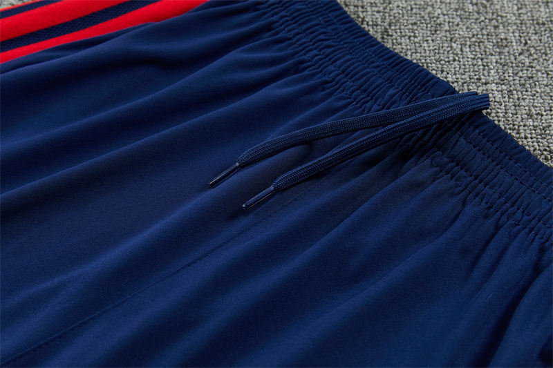 2026 27 Bayern Munich Royal Blue Football Tracksuit for Adults and Kids