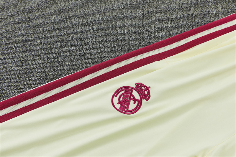 2026 27 Real Madrid Beige Tracksuit set adults and kids