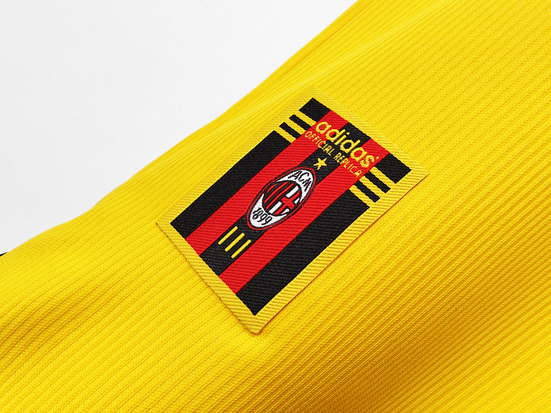 1999/00 Season AC Away
