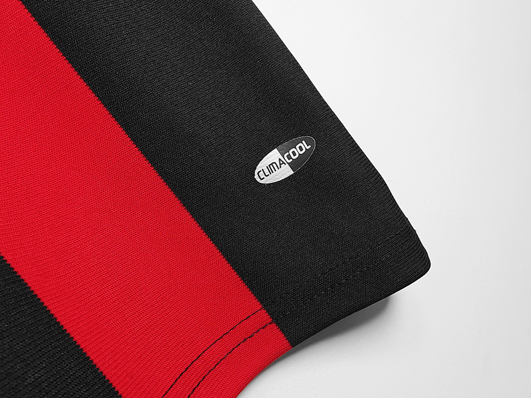 Long sleeves: AC home for the 2008/09 season