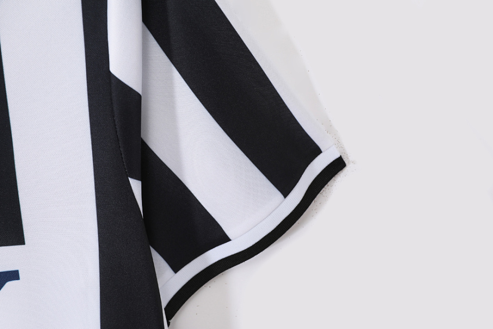 1995/97 season Juventus home