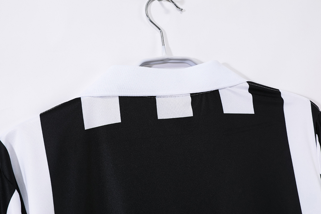 1999/00 season Juventus home long sleeves
