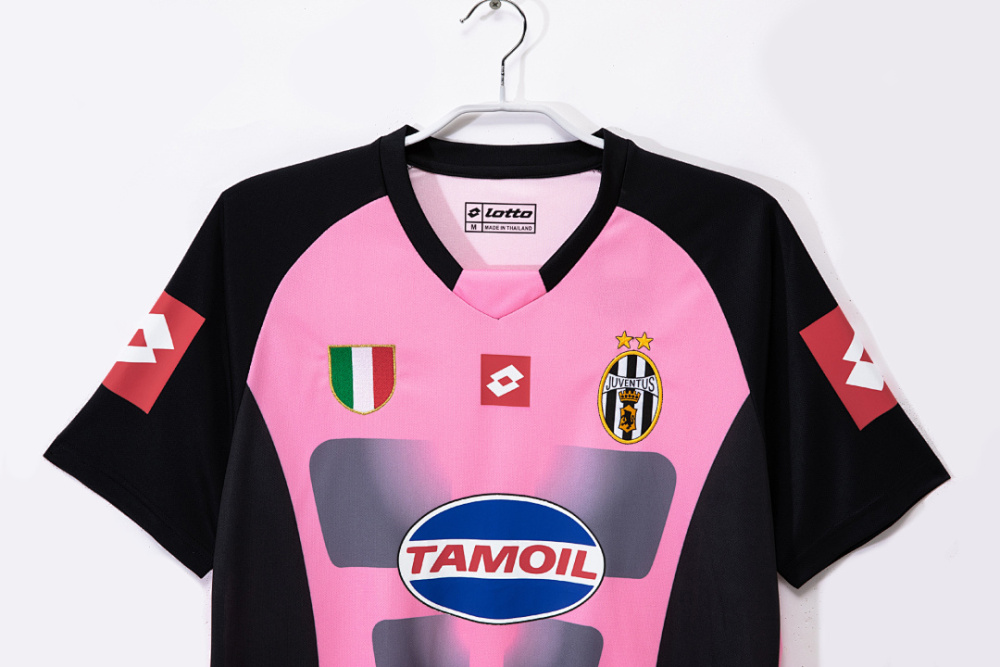 2002/03 season Juventus away