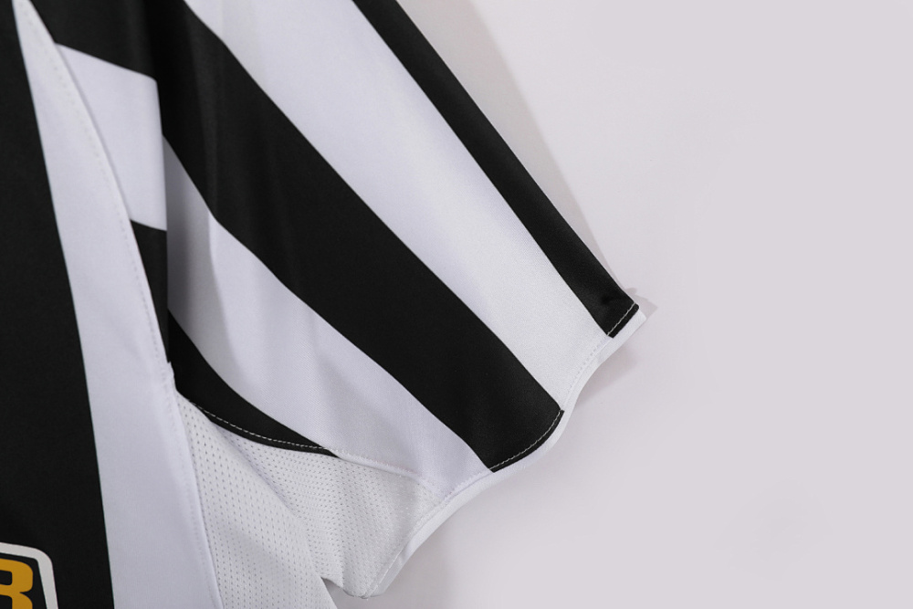 2003/04 season Juventus home
