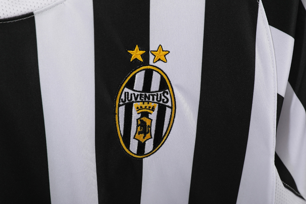2003/04 season Juventus home