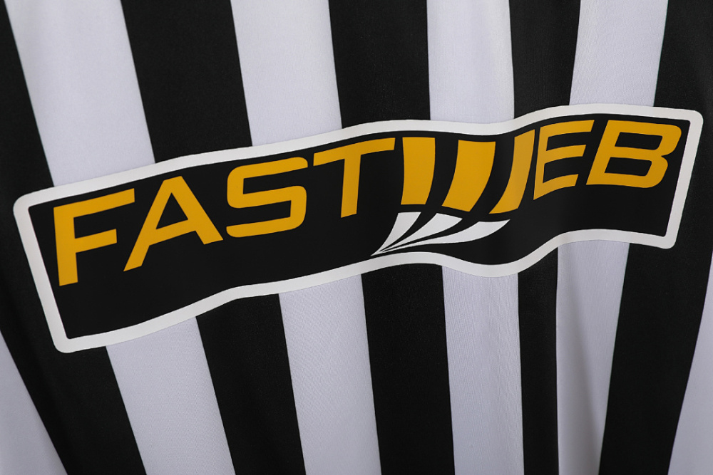 2003/04 season Juventus home