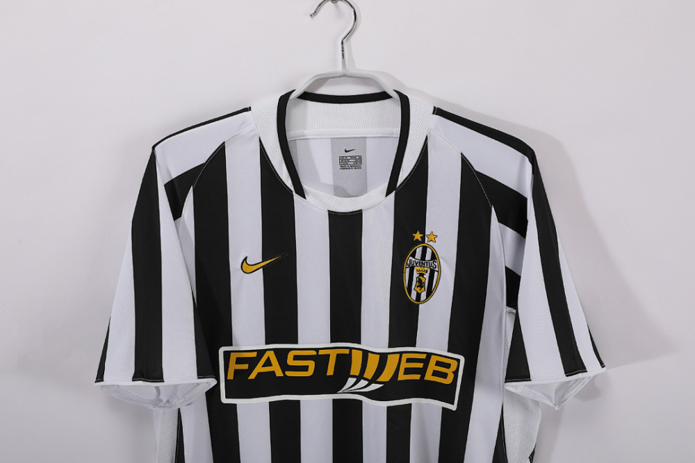 2003/04 season Juventus home