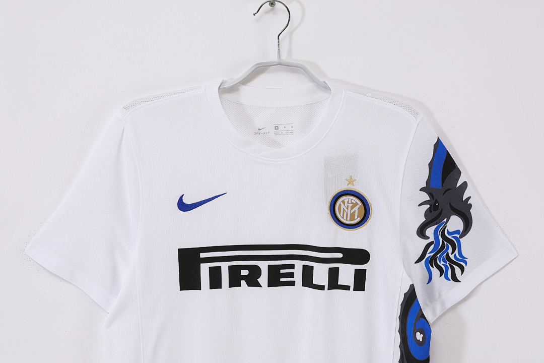 2010/11 season season Inter Milan away