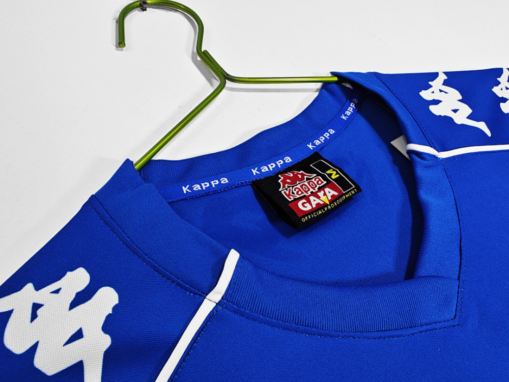 1999/00 season Juventus away