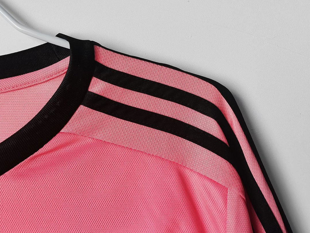 2015/16 season Juventus away long sleeves