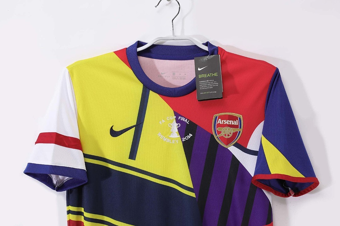 2014 season Arsenal commemorative edition retro
