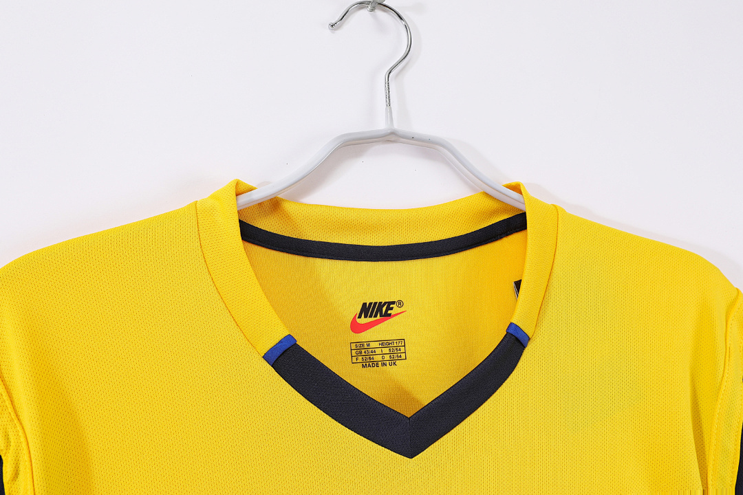 2000/01 season Arsenal away retro