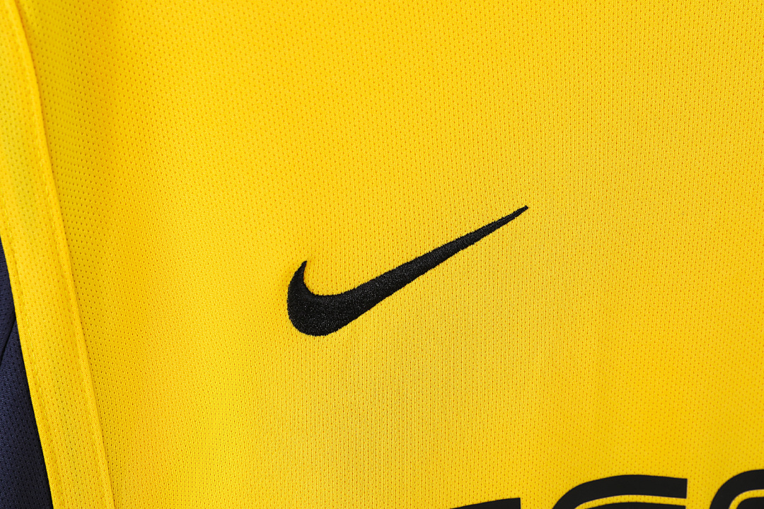 2000/01 season Arsenal away retro