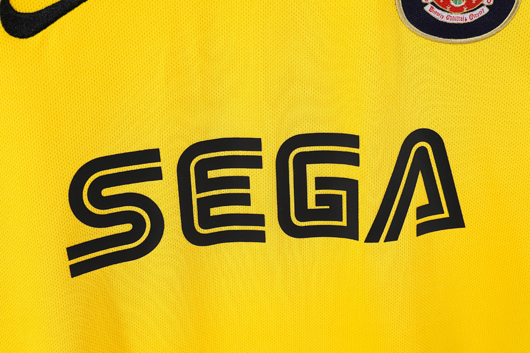 2000/01 season Arsenal away retro