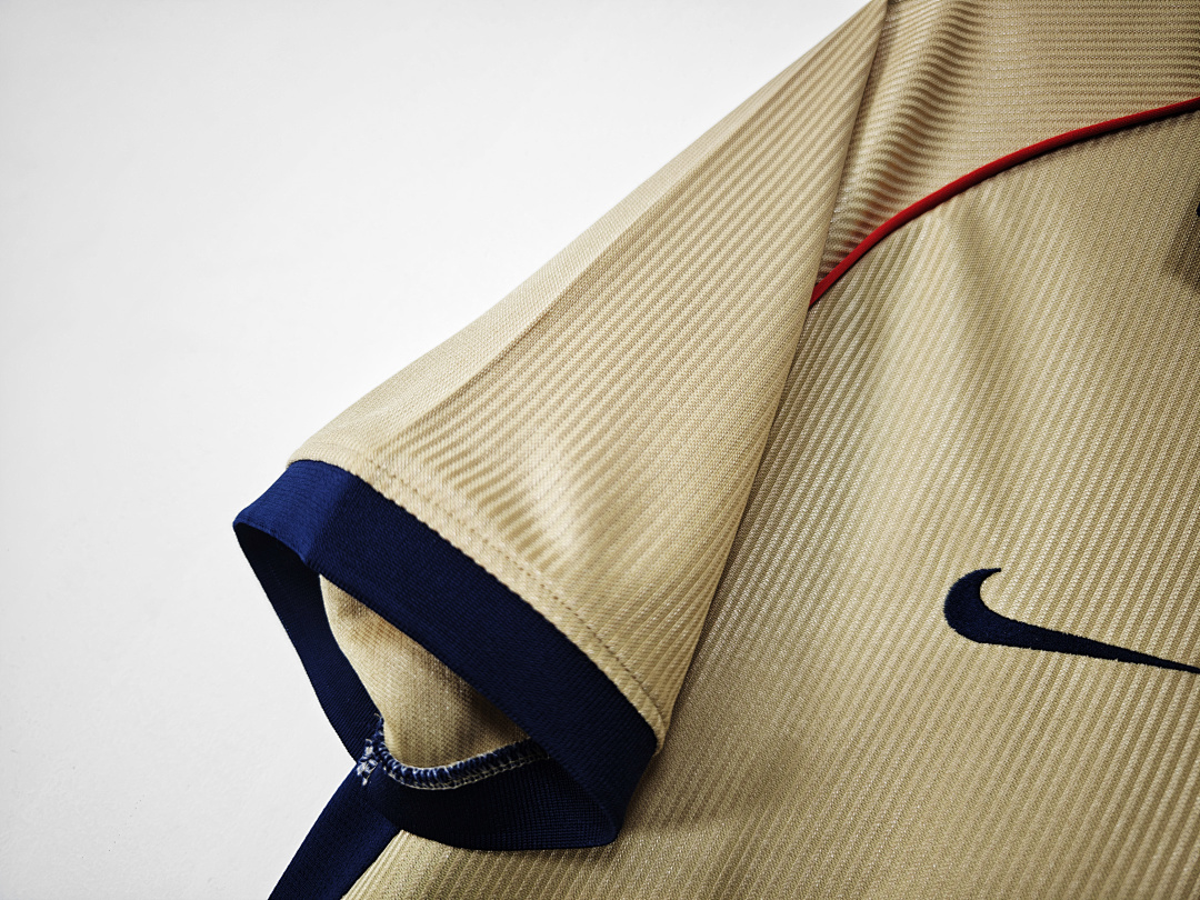 2001/02 season Arsenal away retro