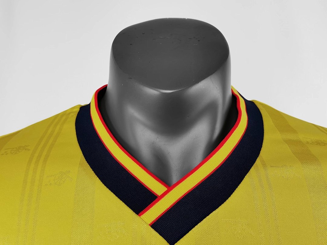 1986/88 season Arsenal away retro