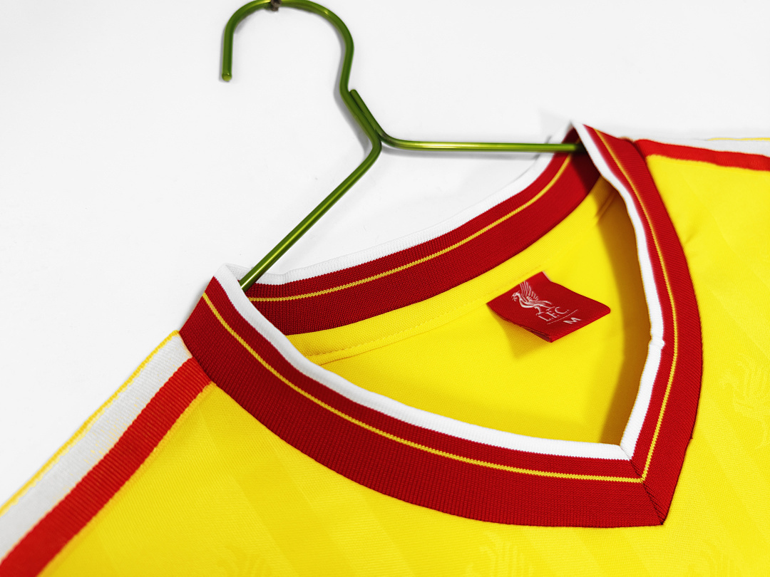 1985/86 season Liverpool third retro